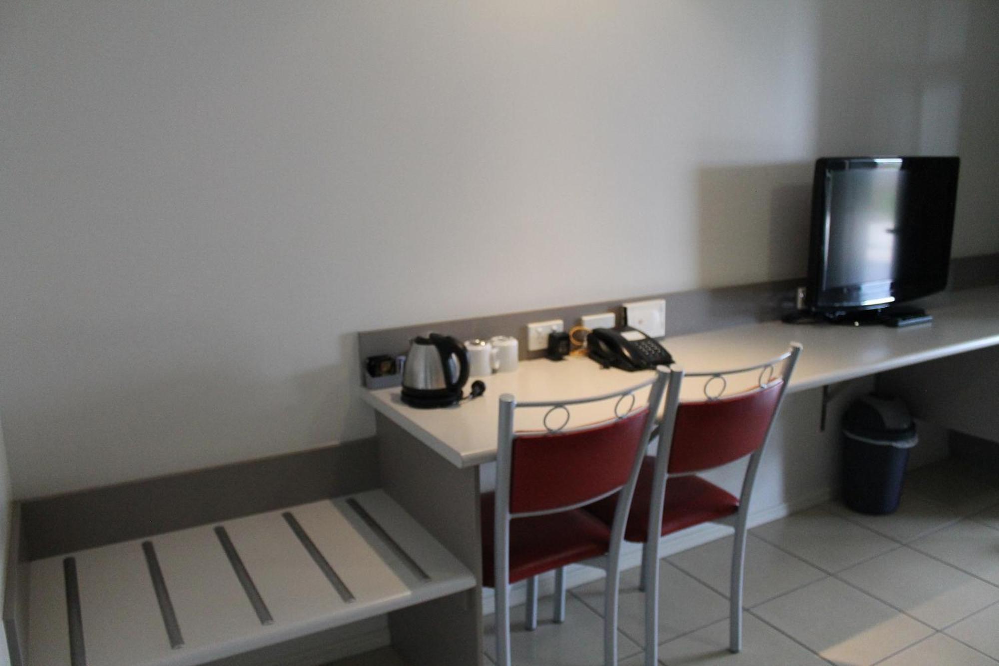 Blackwater Motor Inn Chambre photo